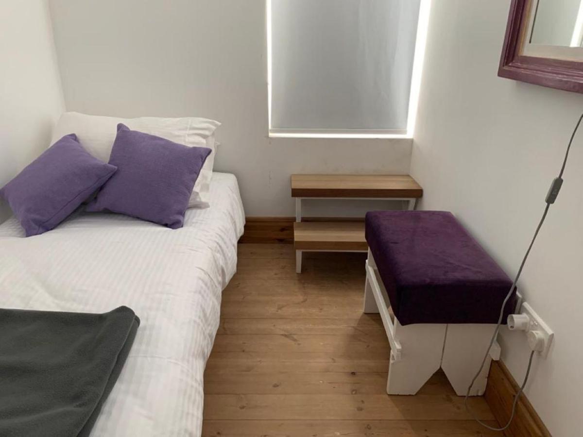 Monreal Boutique Townhouse - R024Rm6 Hotel Paola Ngoại thất bức ảnh